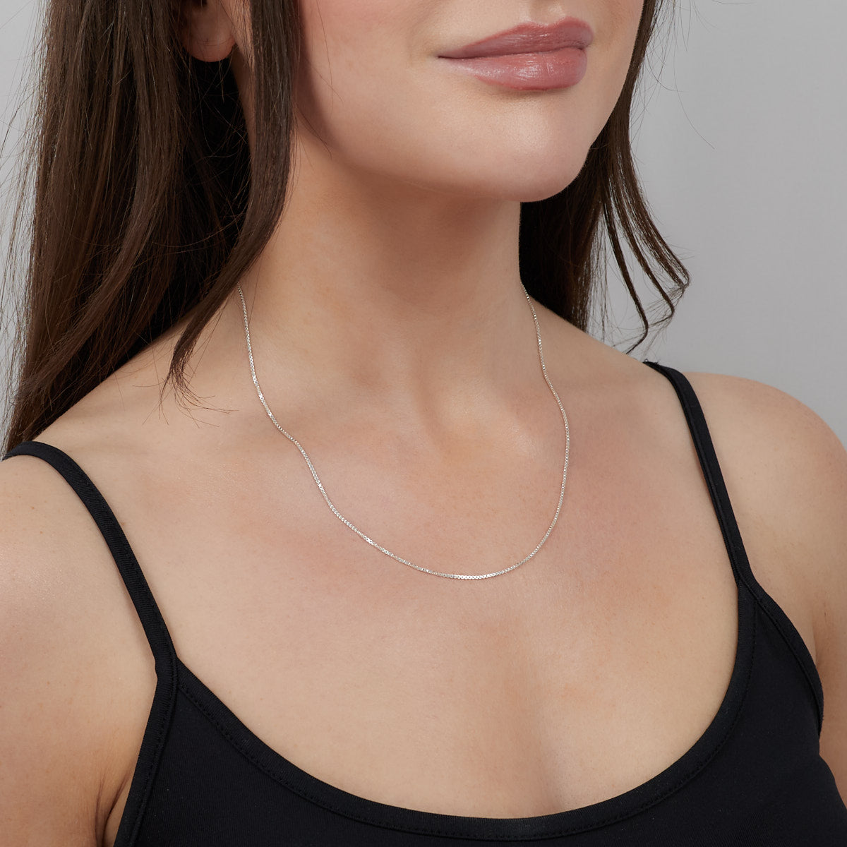 womens silver box chain