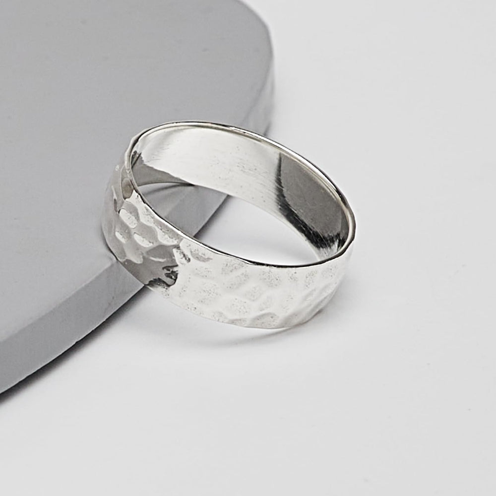Textured hammered 925 Silver Band – Minimalist Stacking or Solo Ring for men and women
