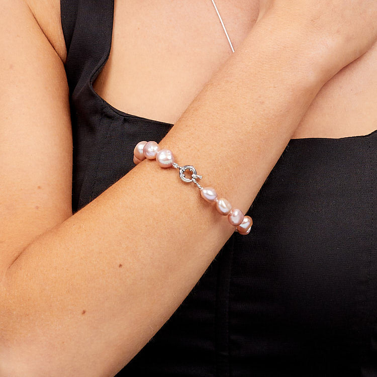 womens pink pearl bracelet
