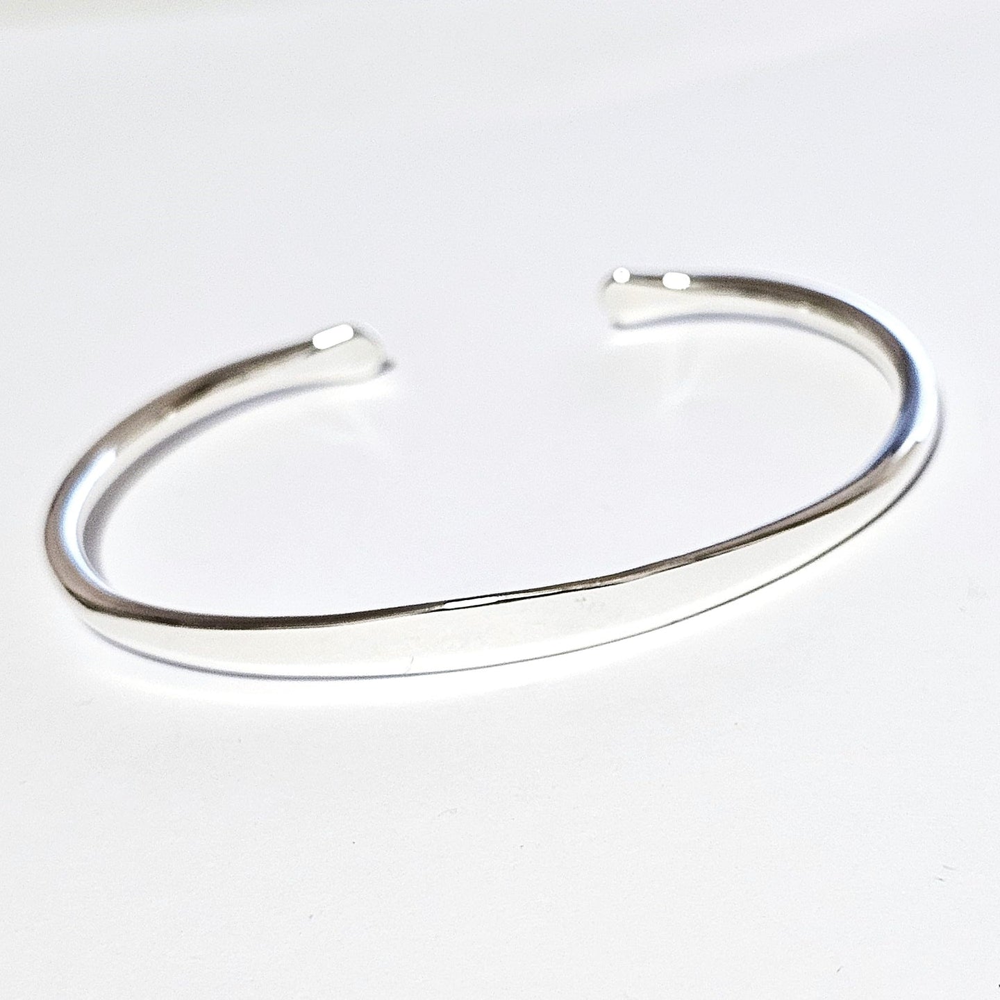 Women’s torque Silver Bangle – Classic Handmade Cuff