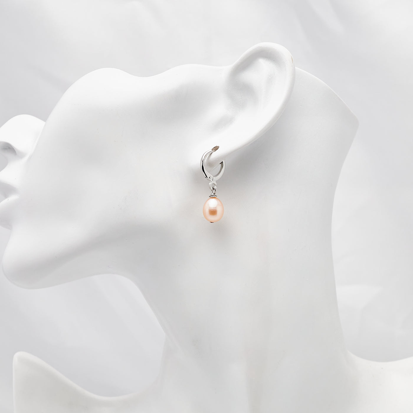 Handmade 8–9mm Freshwater Pearl Drop Earrings for Women Girls – Timeless Elegance, Effortless