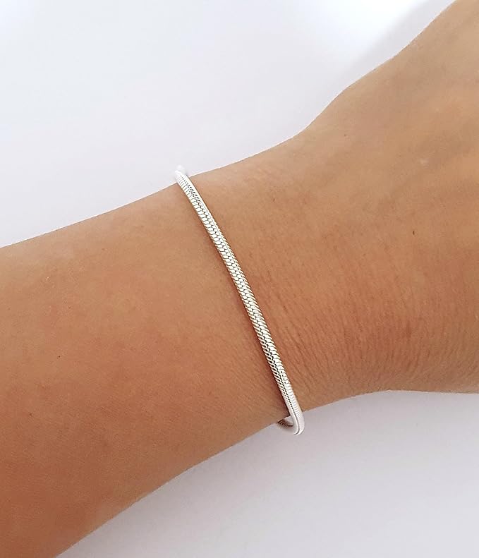 Beautiful Italian 2.3mm Snake Chain Bracelet | 925 Sterling Silver for Men & Women