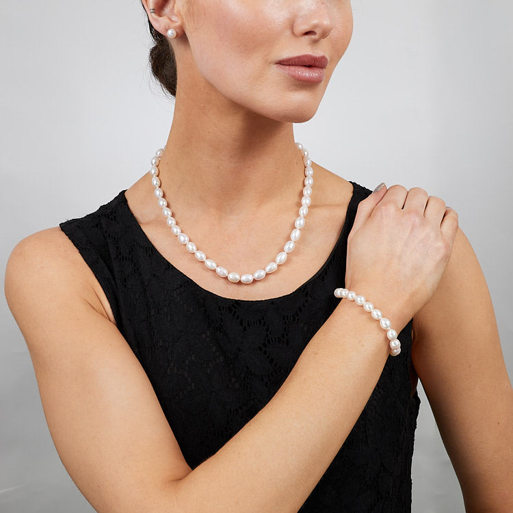 White Pearl Necklace, Bracelet and Earrings