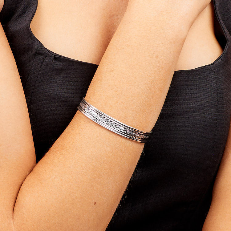 womens 925 Sterling Silver Bangle