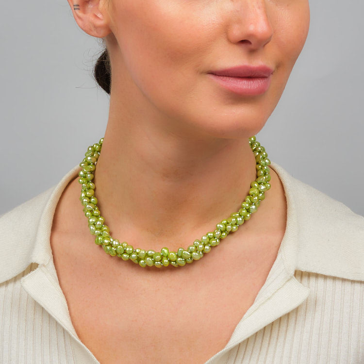 Beautiful Womens Freshwater Pearl Necklace Chunky style