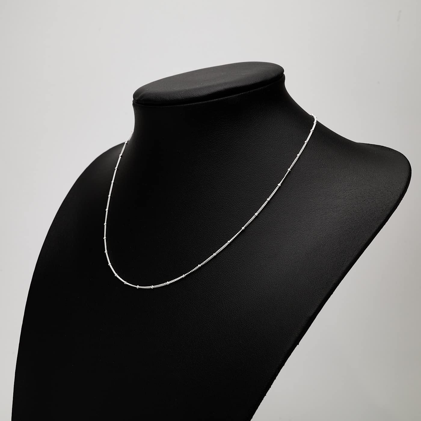 18In silver necklace for women