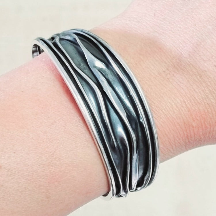Womens  Silver Cuff Bangle 
