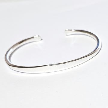 Women’s torque Silver Bangle – Classic Handmade Cuff
