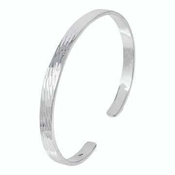 hammered silver bangle for women 