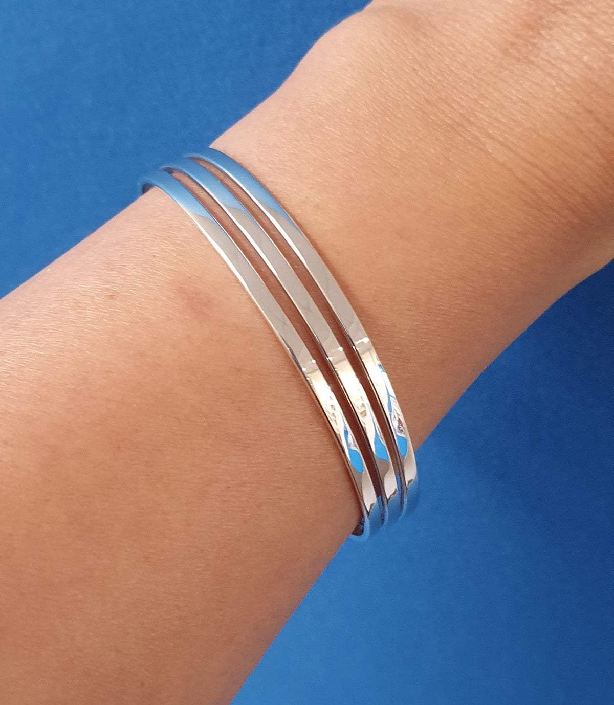 Womens silver bracelet bangle