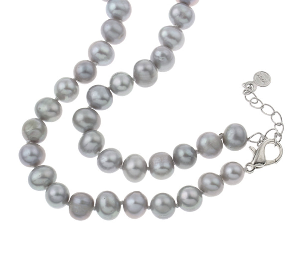 pearl necklace grey
